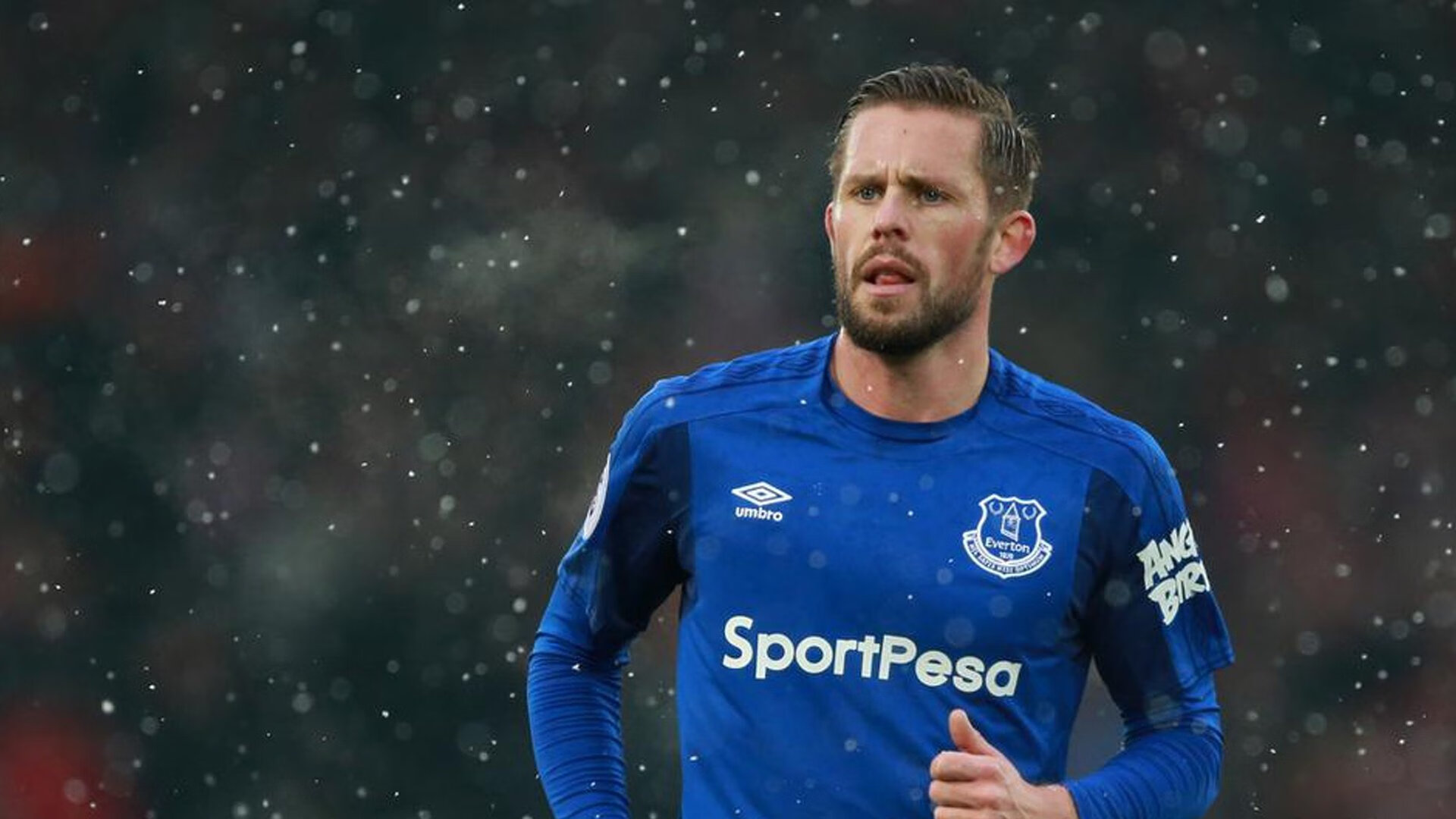 维尼修斯训练态度获全队点赞，新赛季志当“精神队长”引领球队新风尚